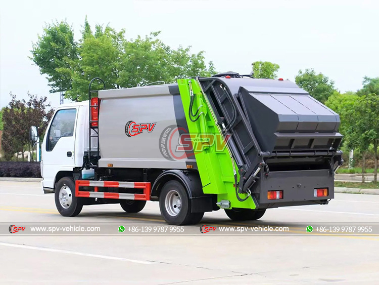 ISUZU 4X2 Light Junk Compactor Truck - Rear Left Side